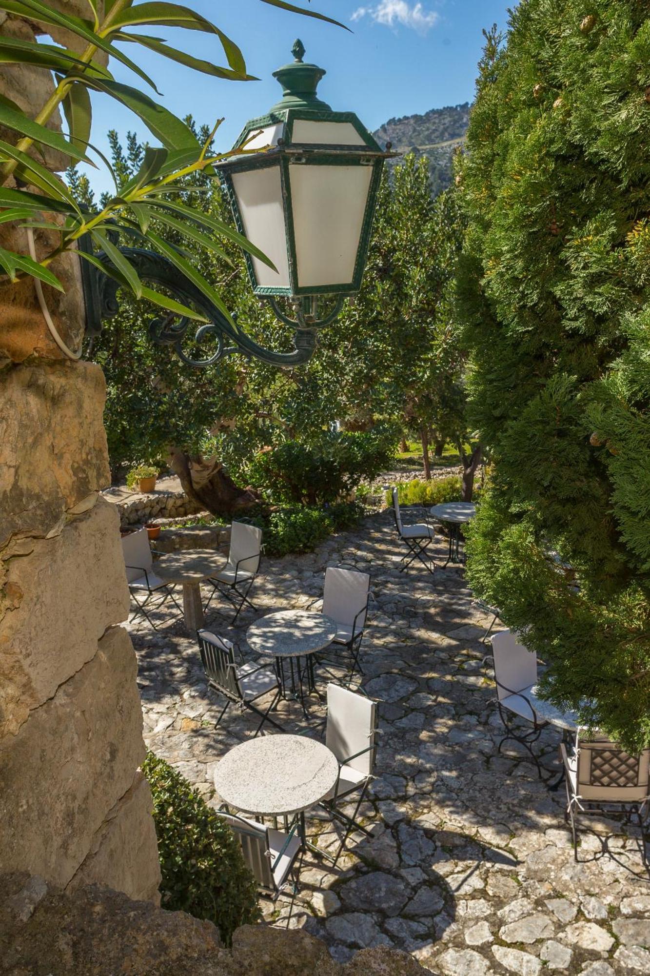 Finca Es Castell 比尼博纳 外观 照片