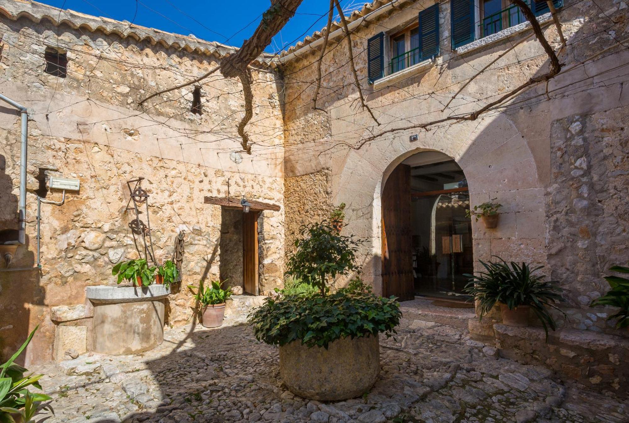 Finca Es Castell 比尼博纳 外观 照片