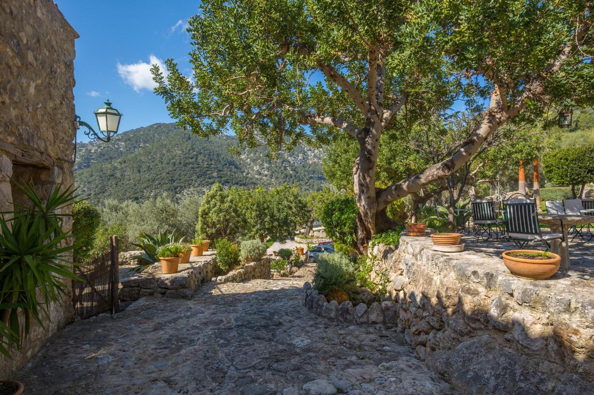Finca Es Castell 比尼博纳 外观 照片